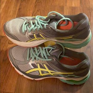 🌷🌷🌷  ASICS ATHLETIC SHOE🌹🌹